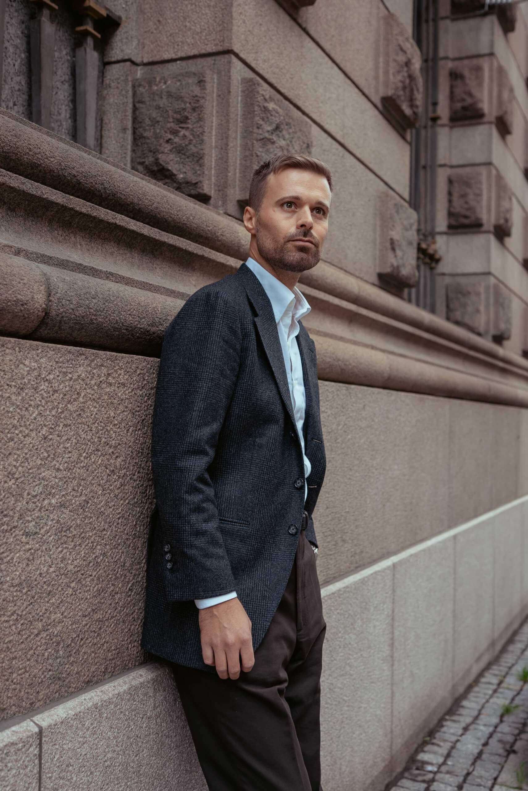 Interchangeable separates: blazer and trousers